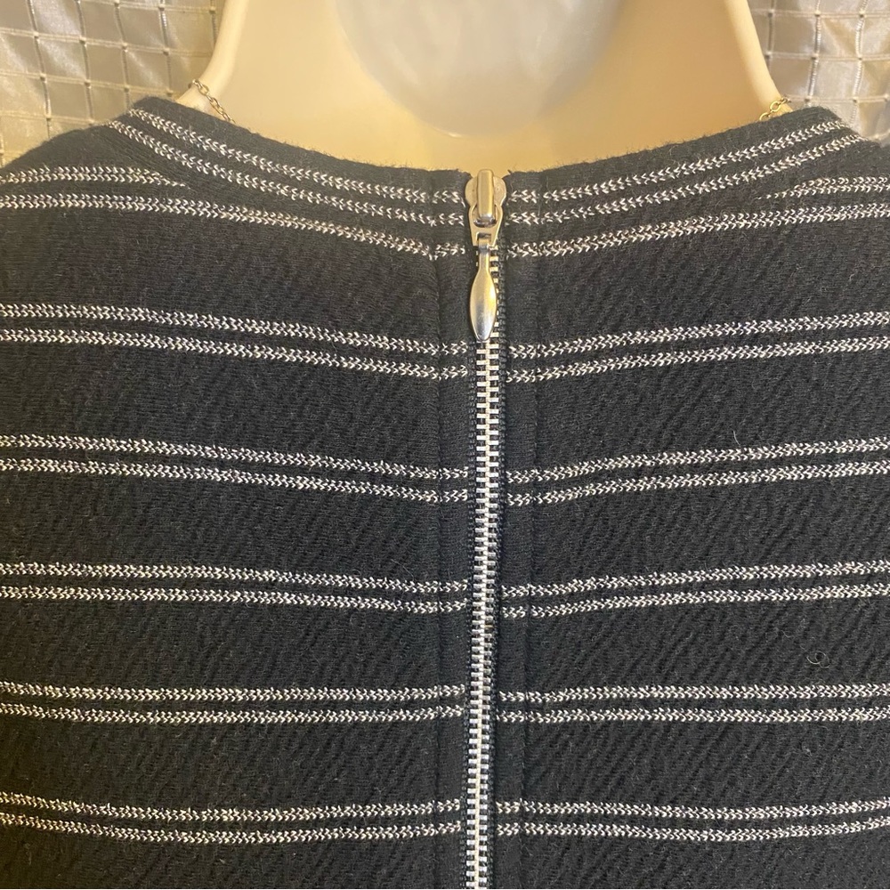 Madewell Striped Upstage Dress Size 0 View 5